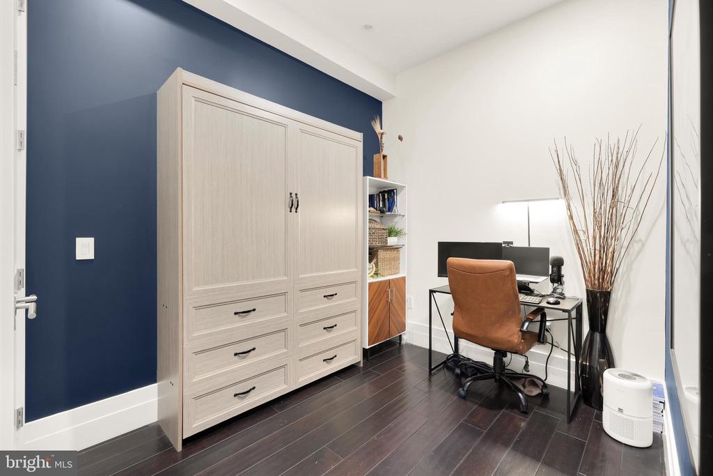 1226 11TH STREET NW 300