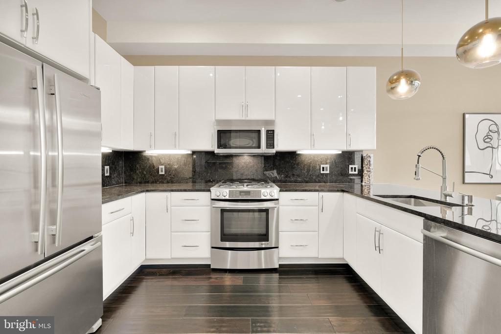 1226 11TH STREET NW 300