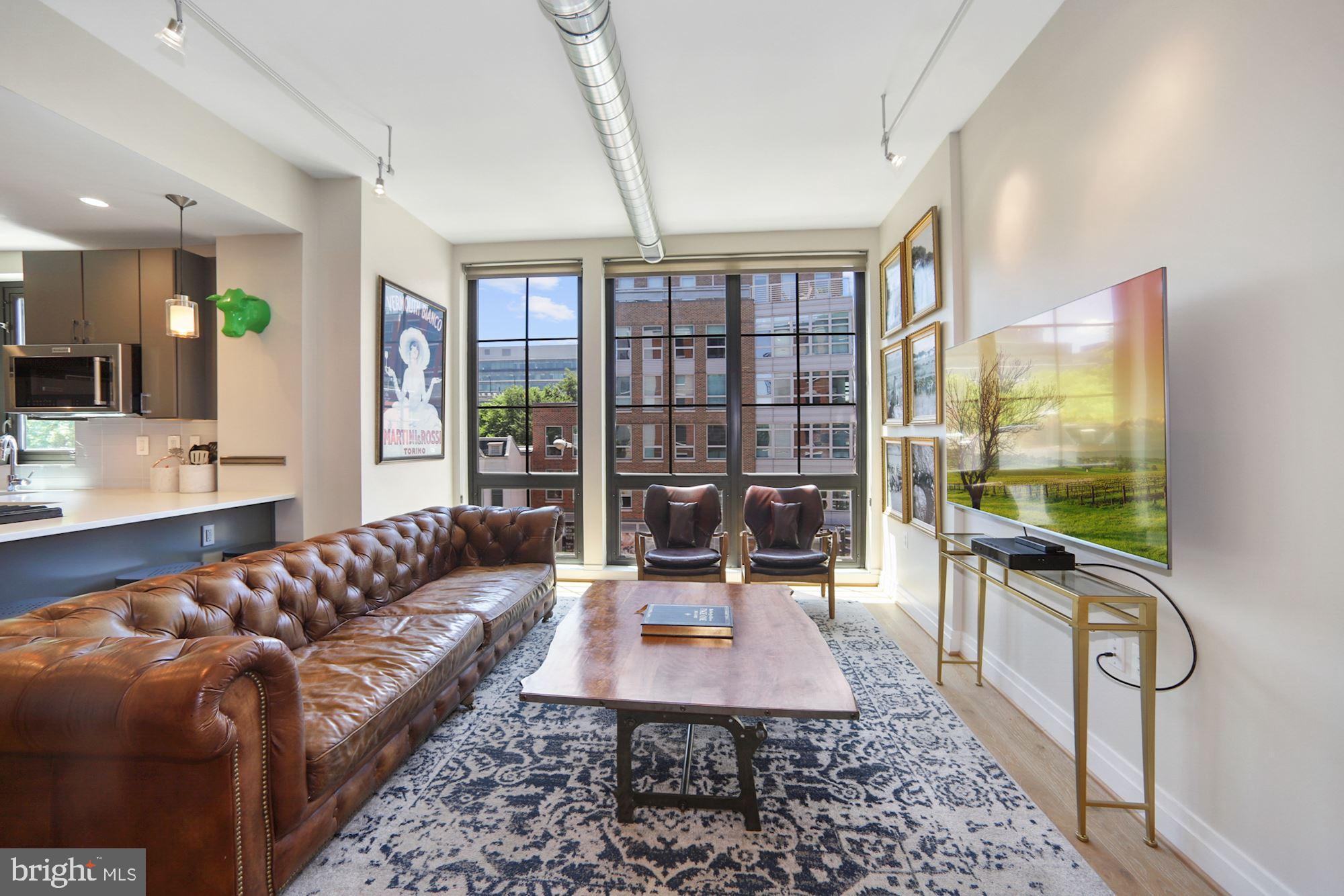 301 H STREET NE 305
