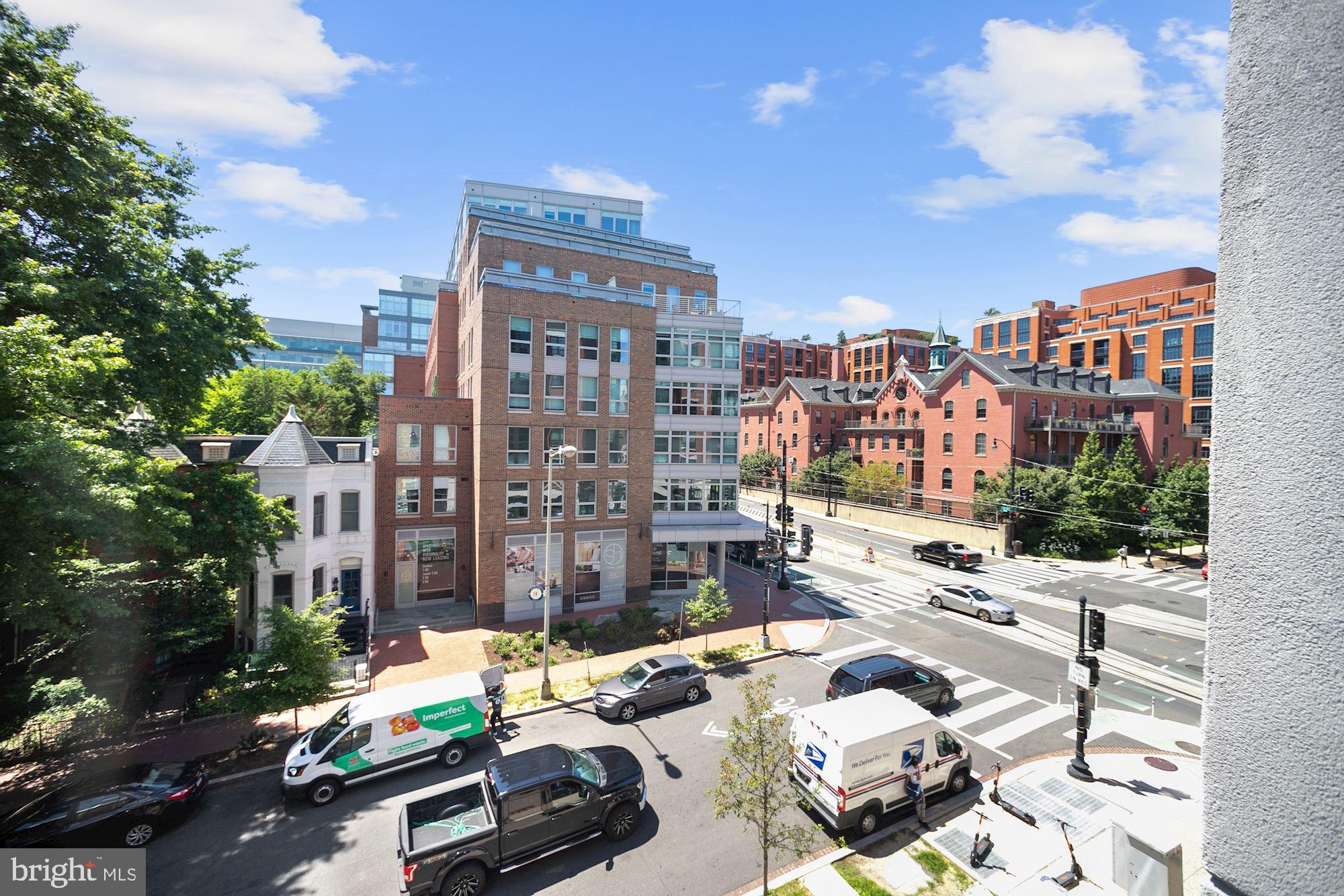 301 H STREET NE 305