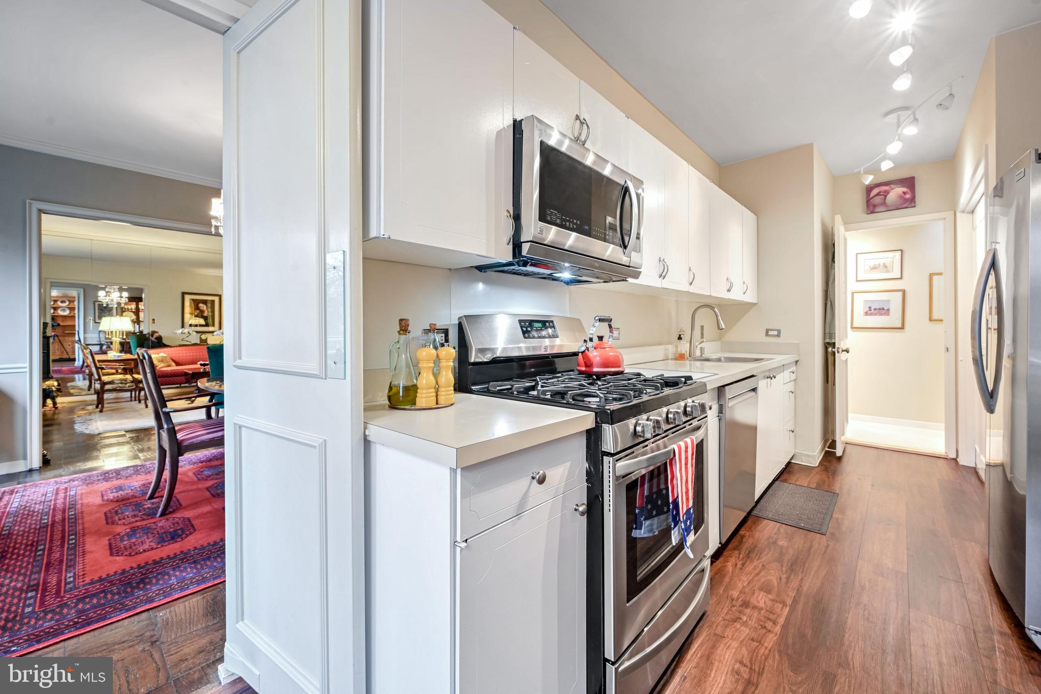 2801 NEW MEXICO AVENUE NW 308