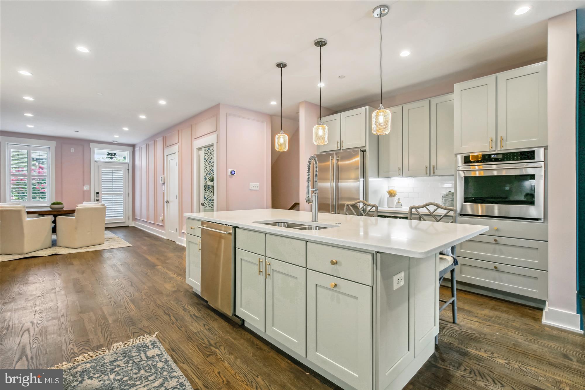 336 15TH STREET NE 1