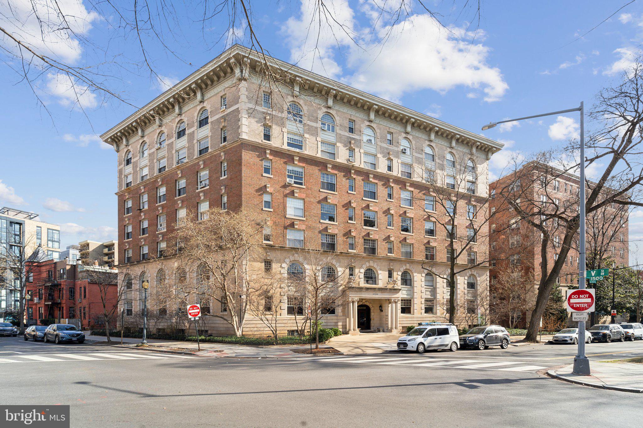 2039 NEW HAMPSHIRE AVENUE NW 210