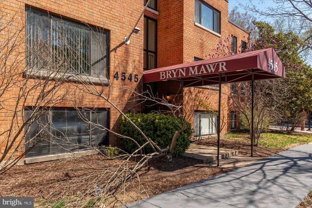 4545 MACARTHUR BOULEVARD NW G2
