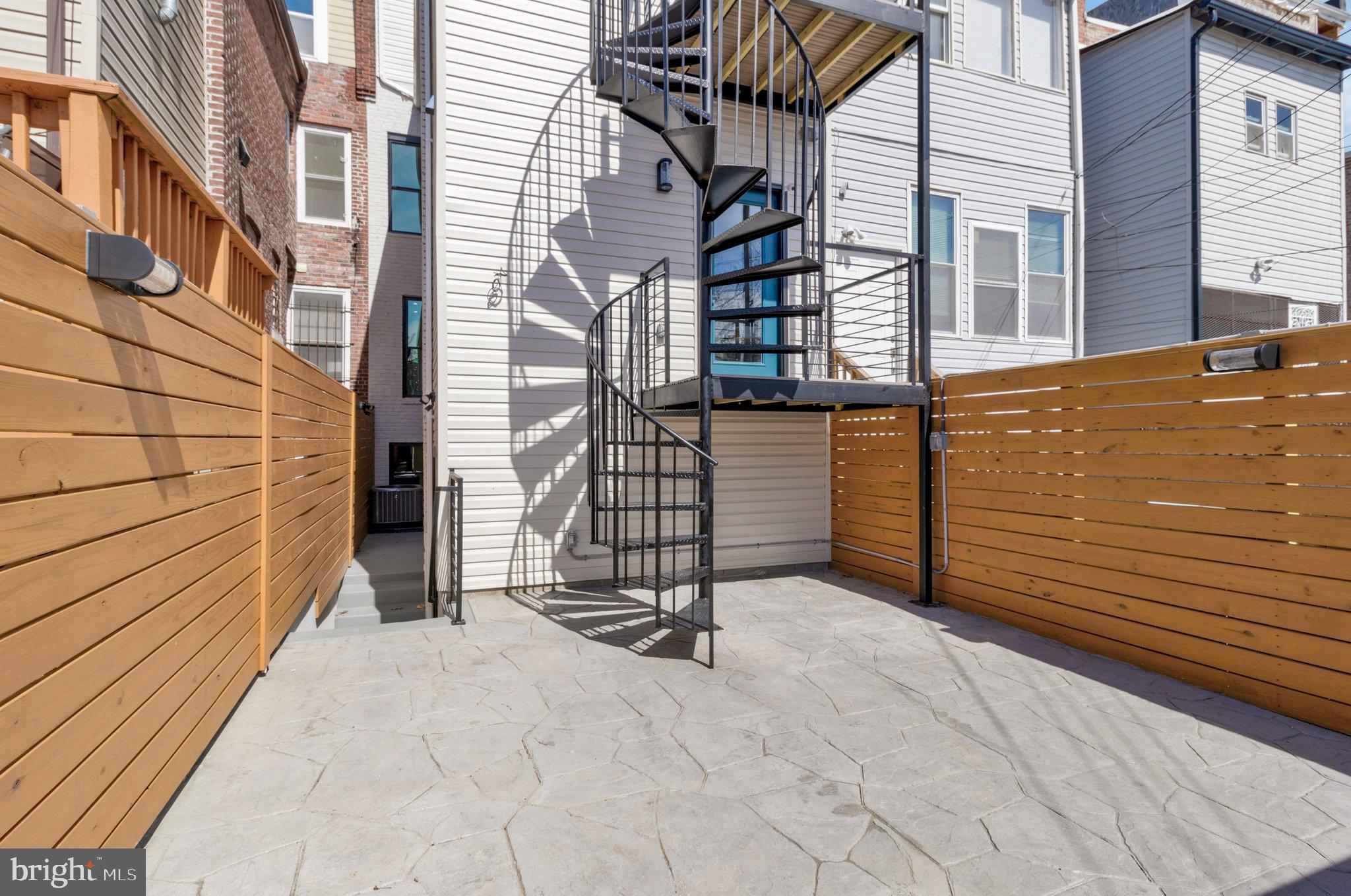 1226 IRVING STREET NW 1