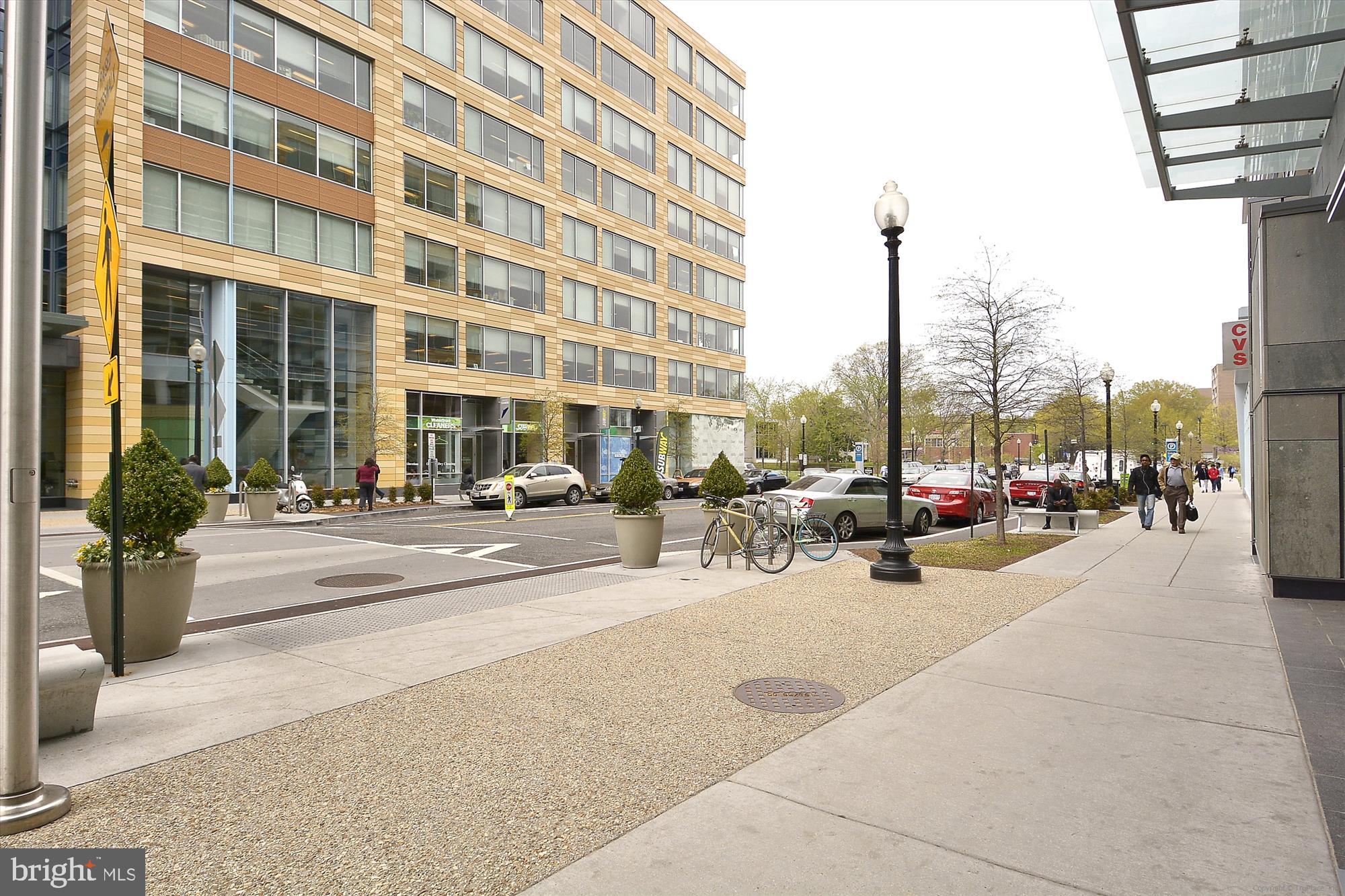 700 7TH STREET SW 211