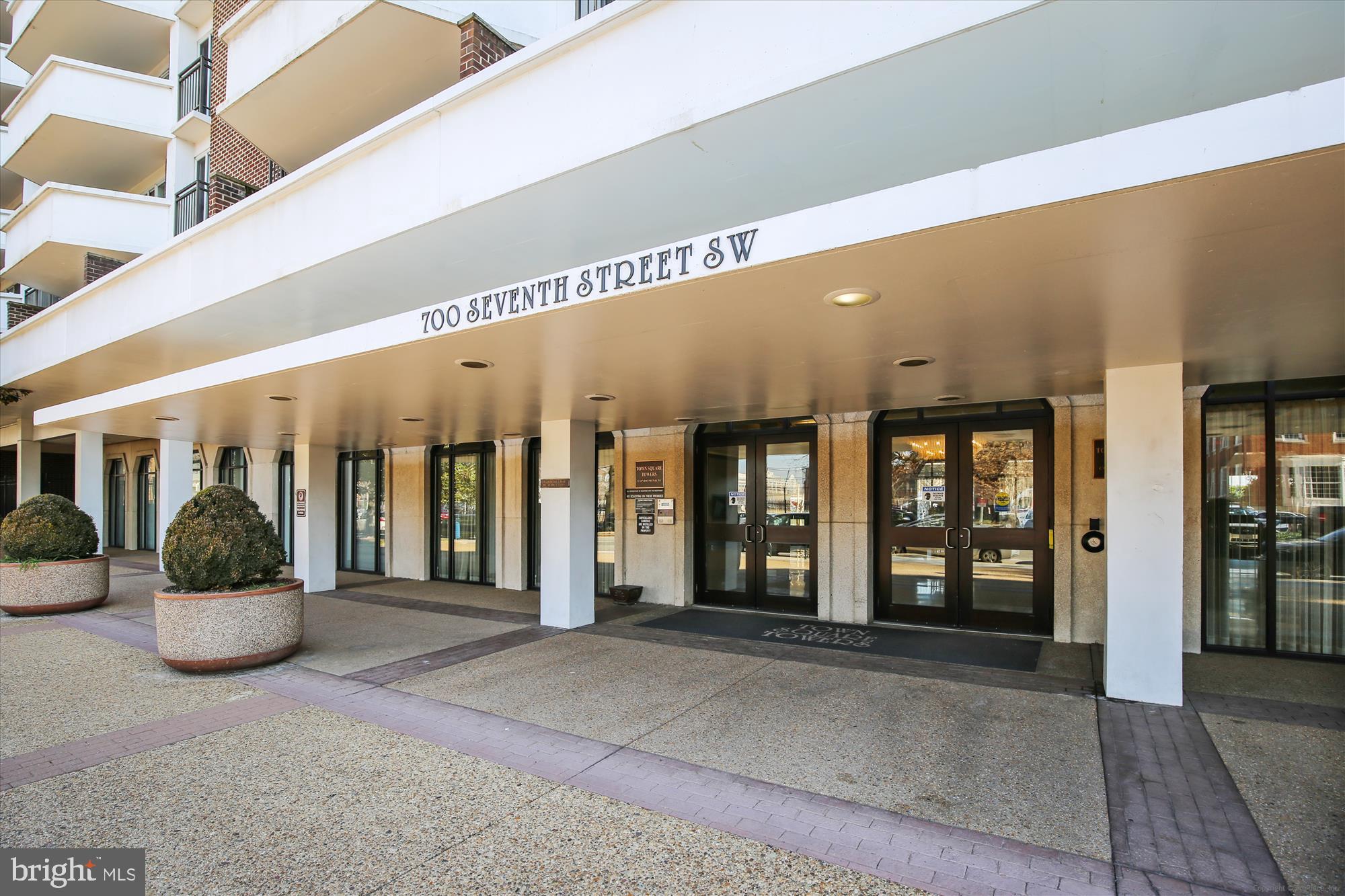 700 7TH STREET SW 211