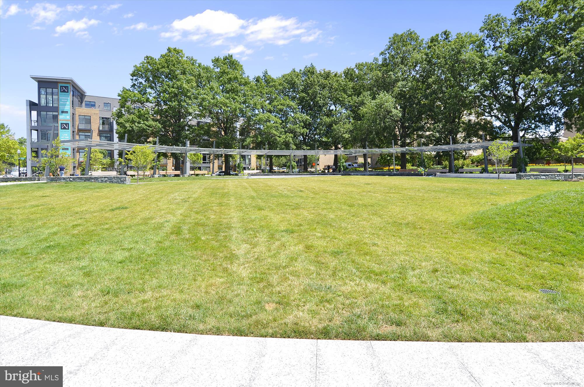 700 7TH STREET SW 211