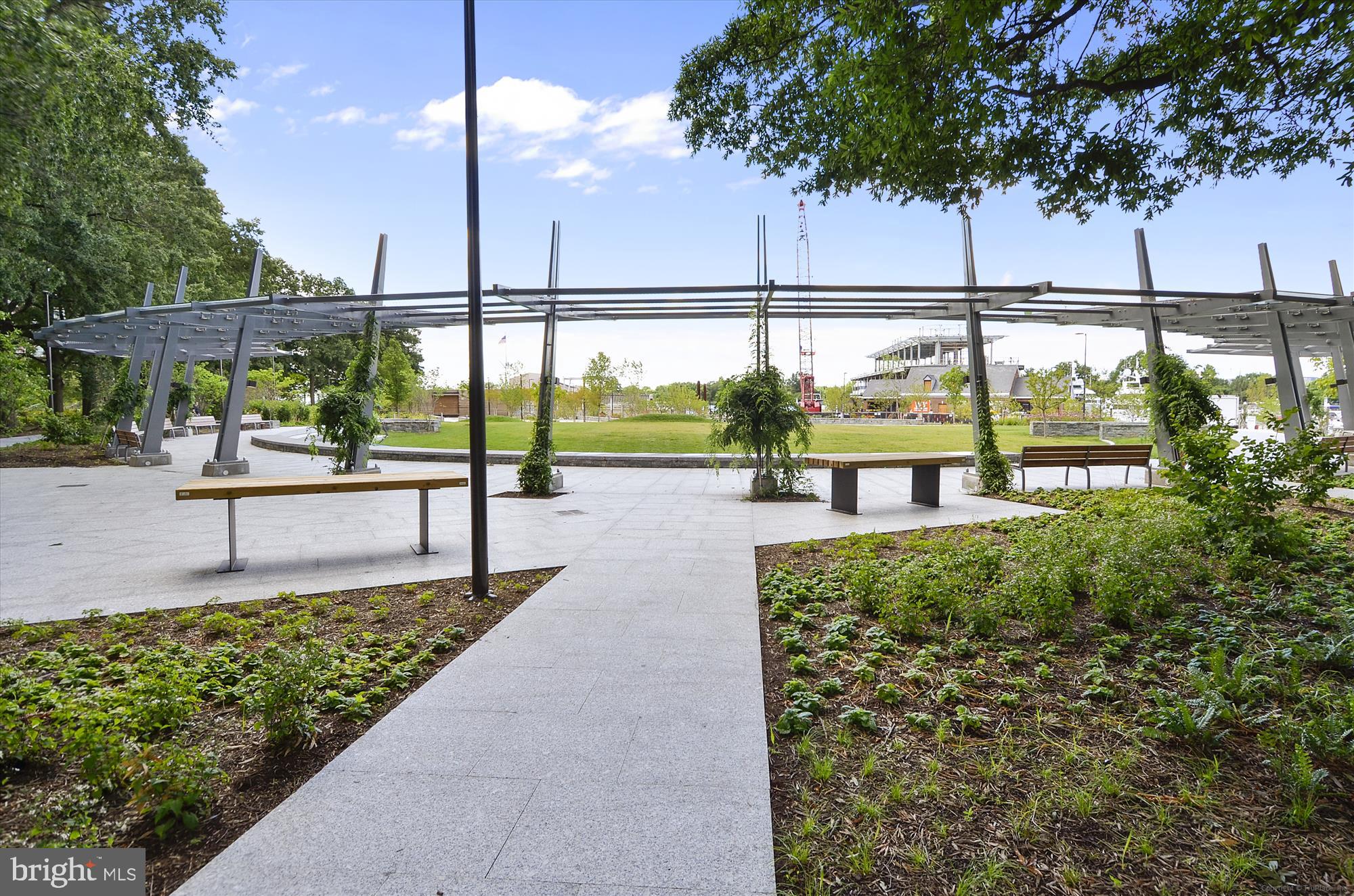 700 7TH STREET SW 211