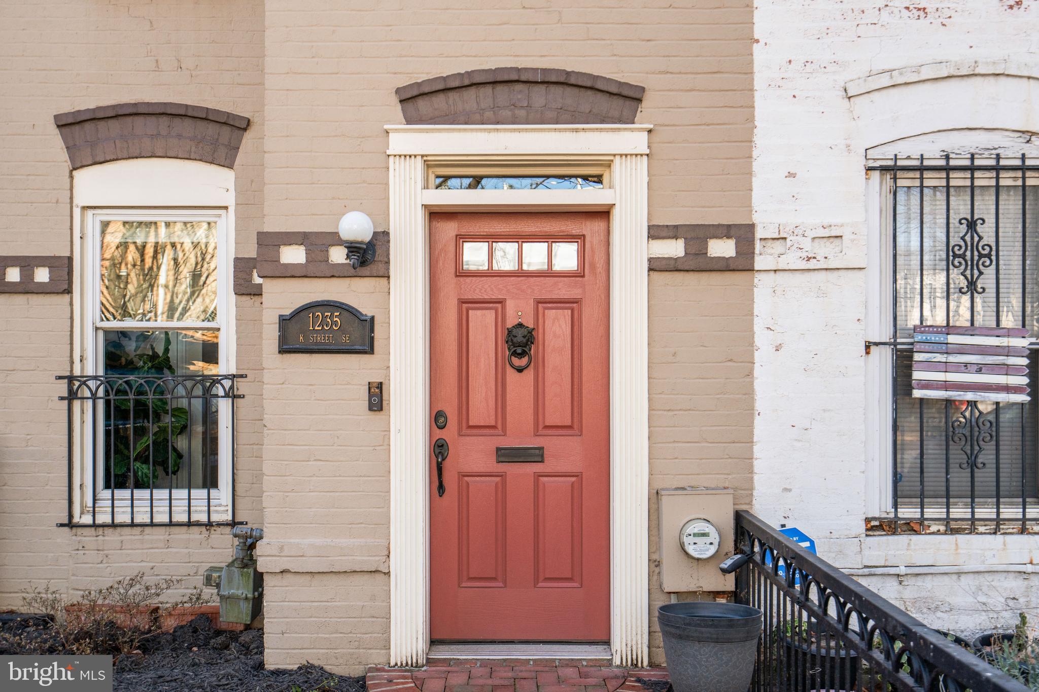 1235 K STREET SE