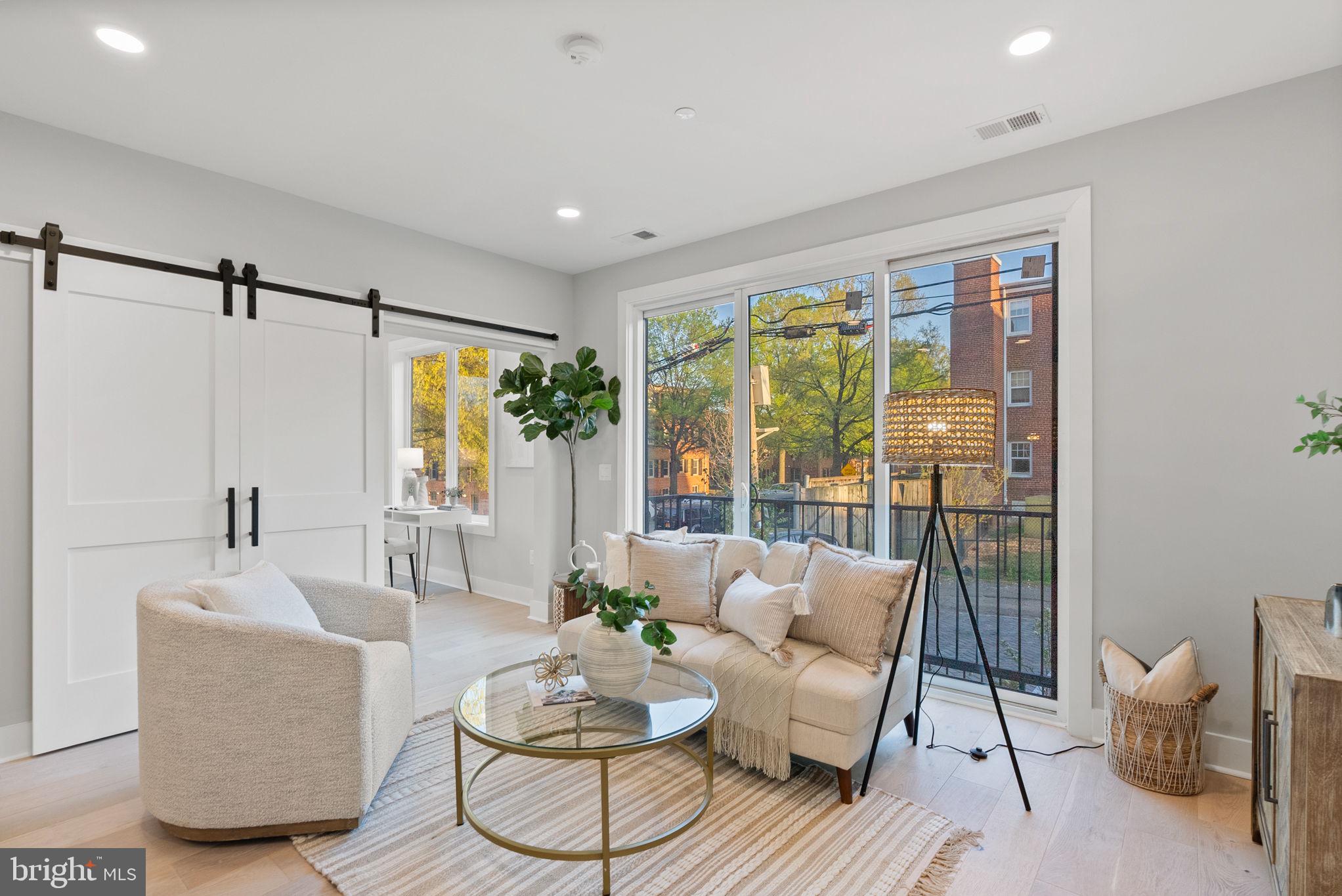 2019 M STREET NE 4