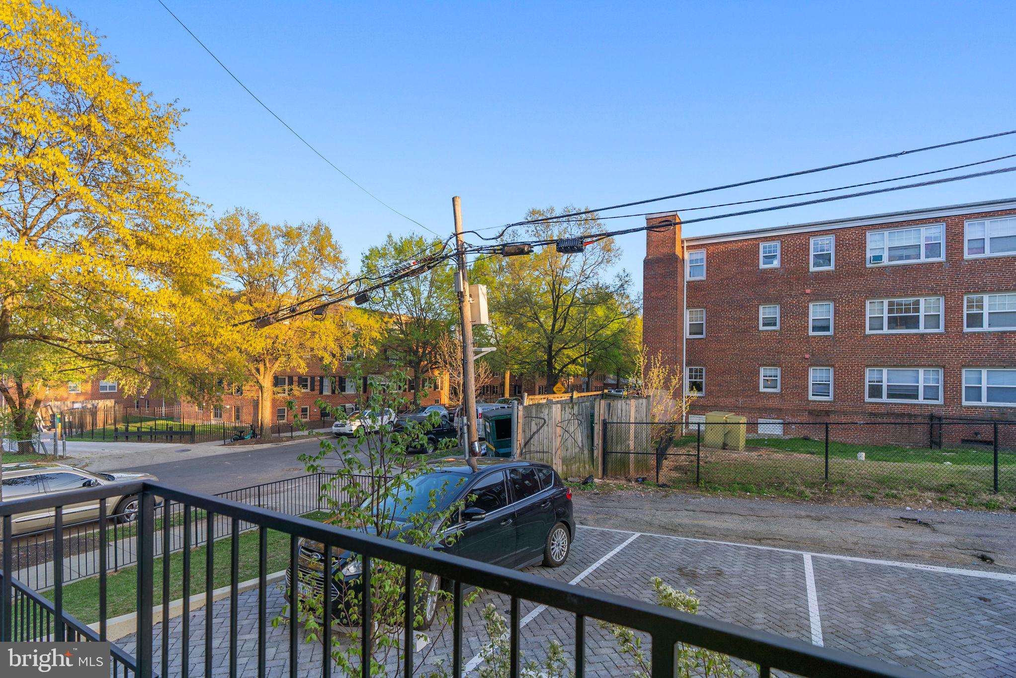 2019 M STREET NE 4