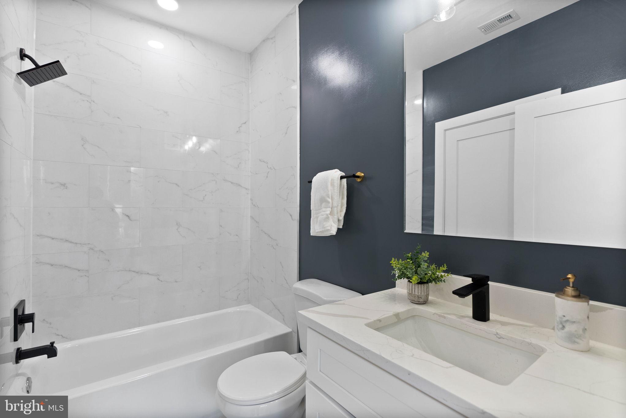 2019 M STREET NE 4