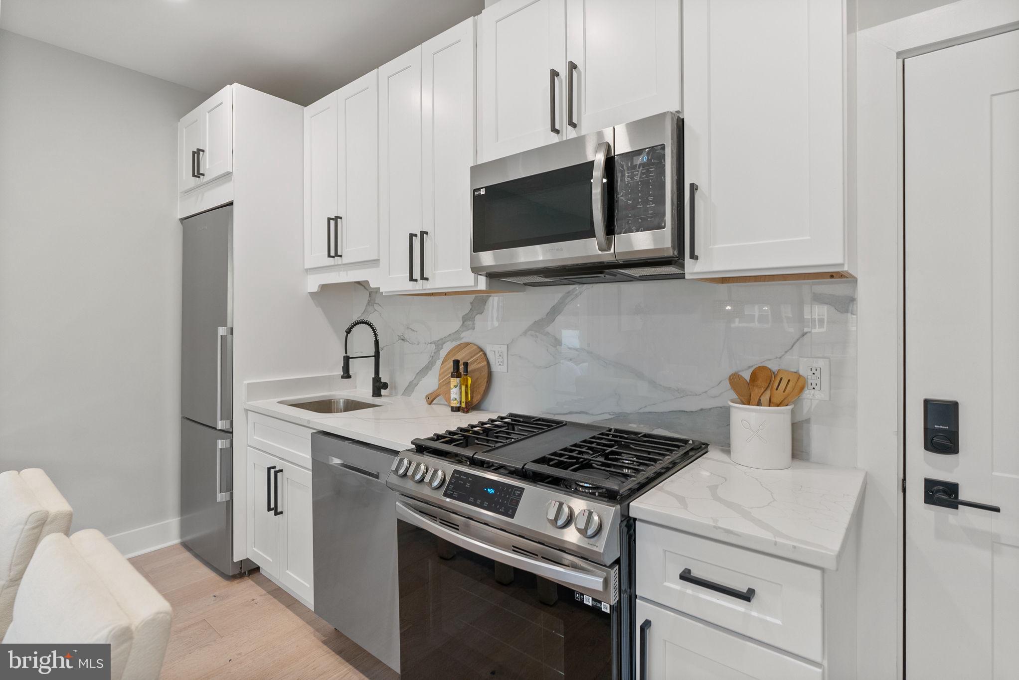 2019 M STREET NE 4
