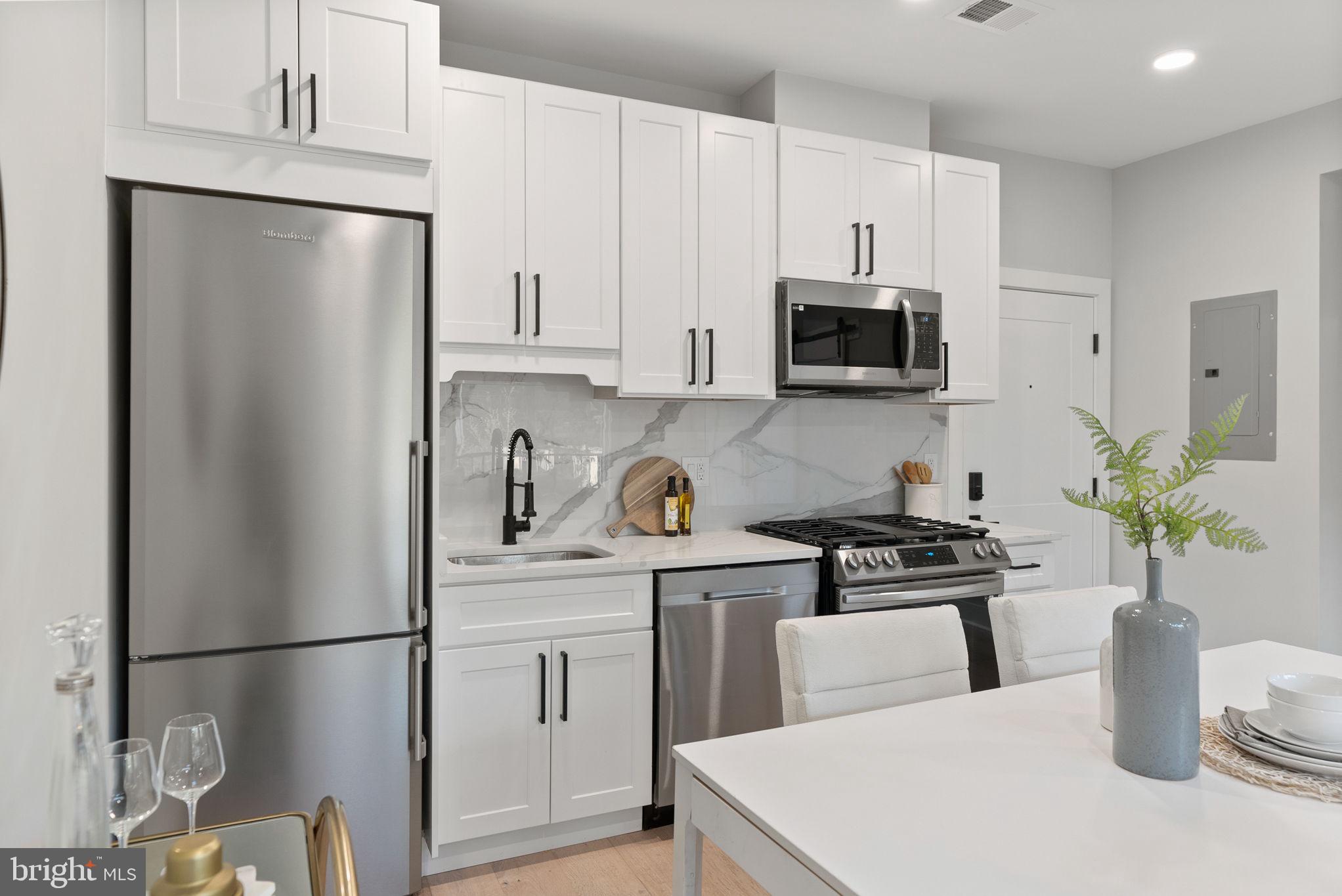 2019 M STREET NE 4