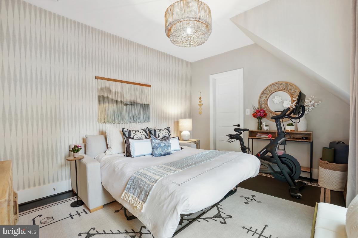 777 MORTON STREET NW A