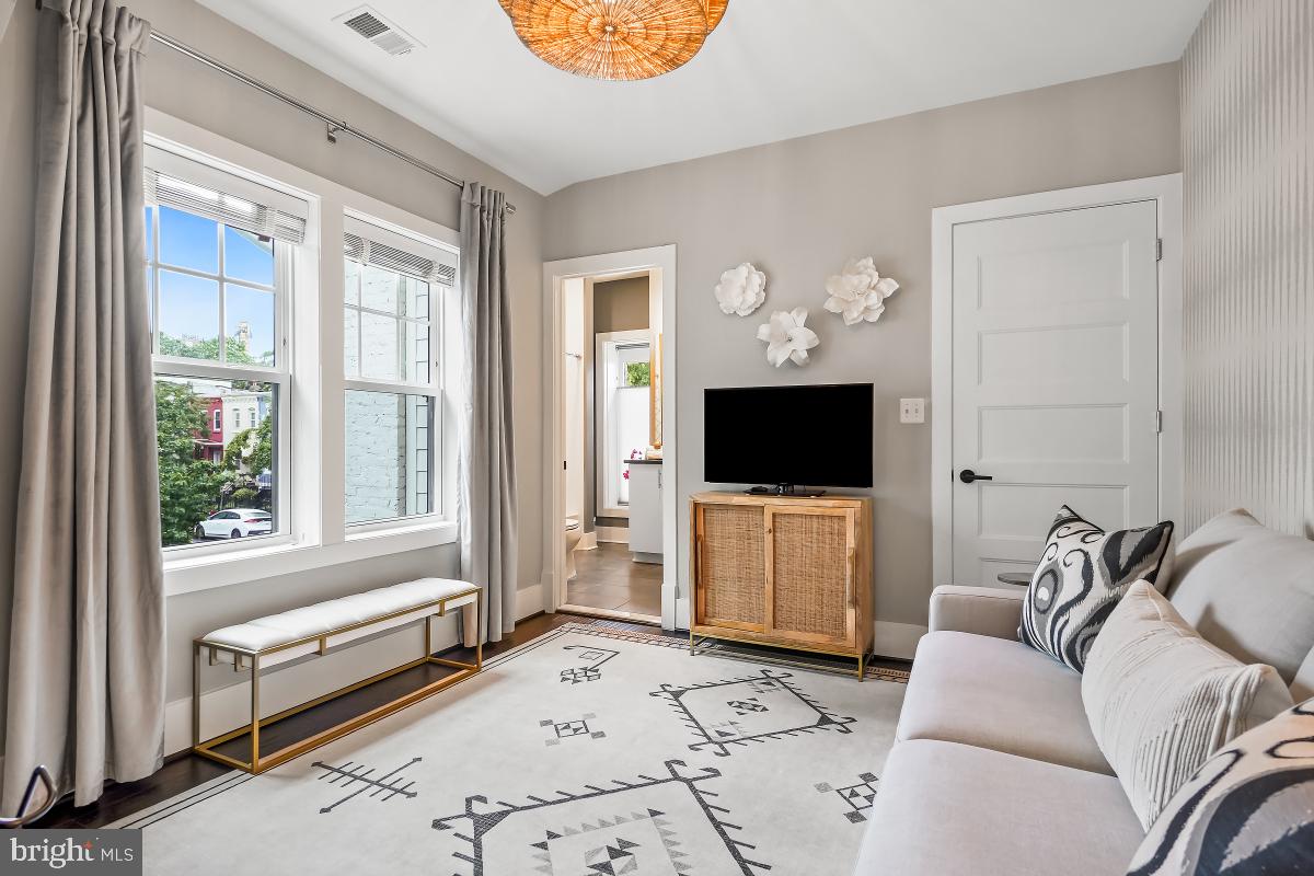 777 MORTON STREET NW A