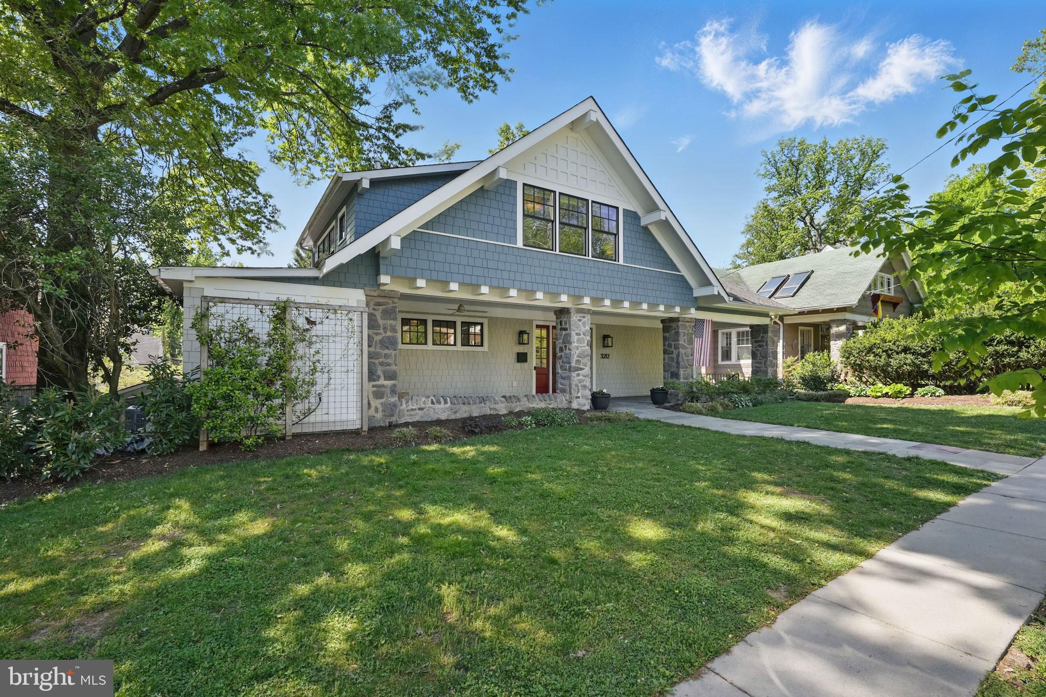 3212 OLIVER STREET NW