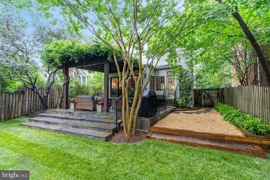 5442 BROAD BRANCH ROAD NW
