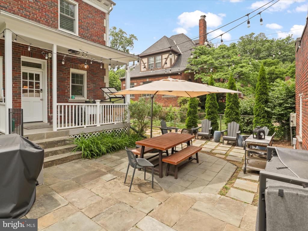 4807 17TH STREET NW