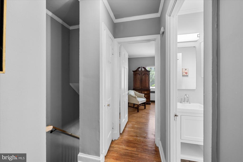 5237 43RD STREET NW