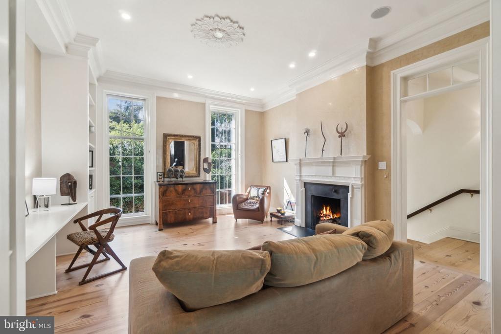 1250 31ST STREET NW