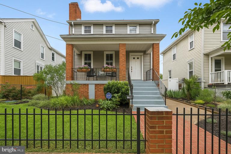 3921 22ND STREET NE