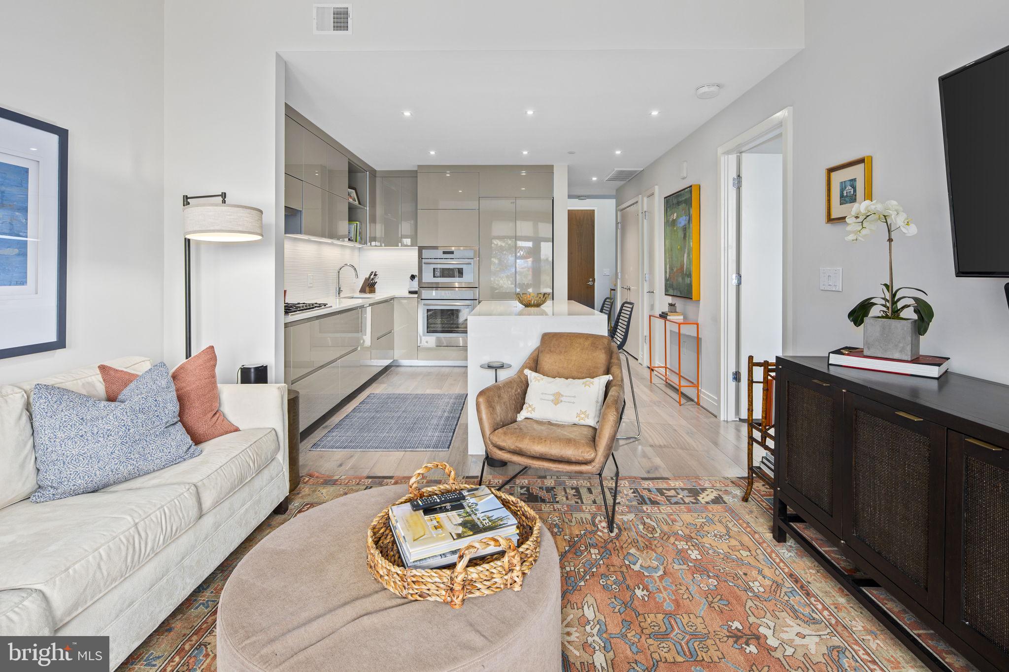 810 O STREET NW 305