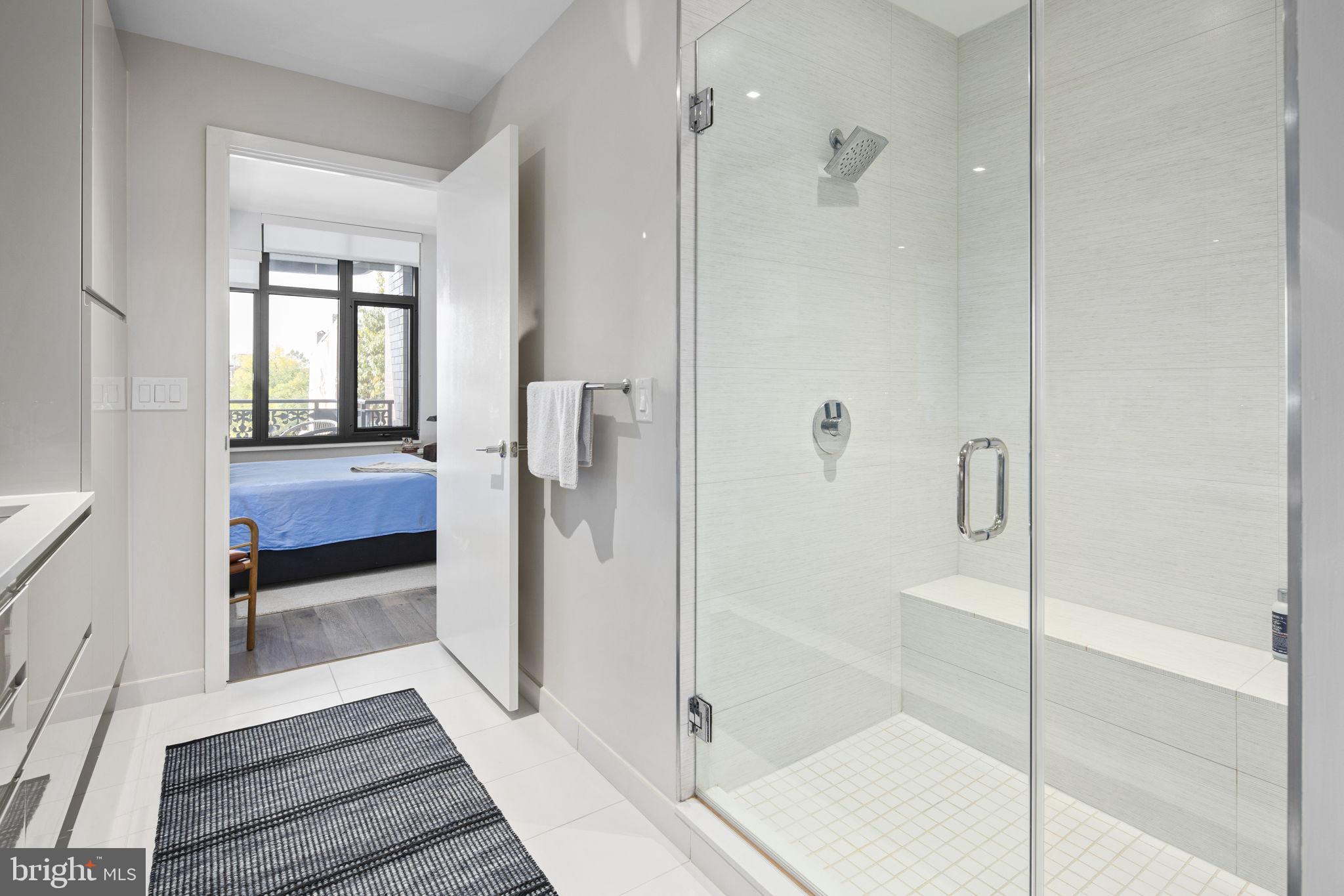 810 O STREET NW 305