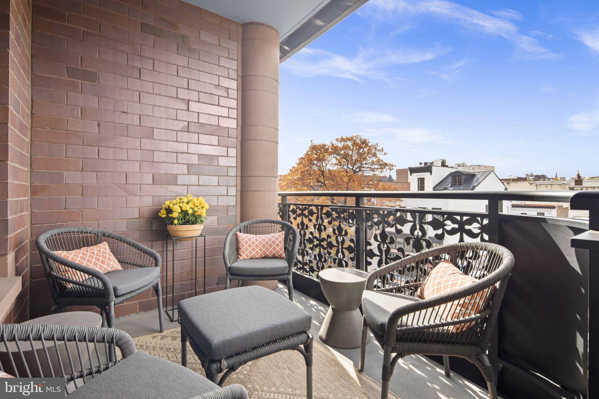810 O STREET NW 305