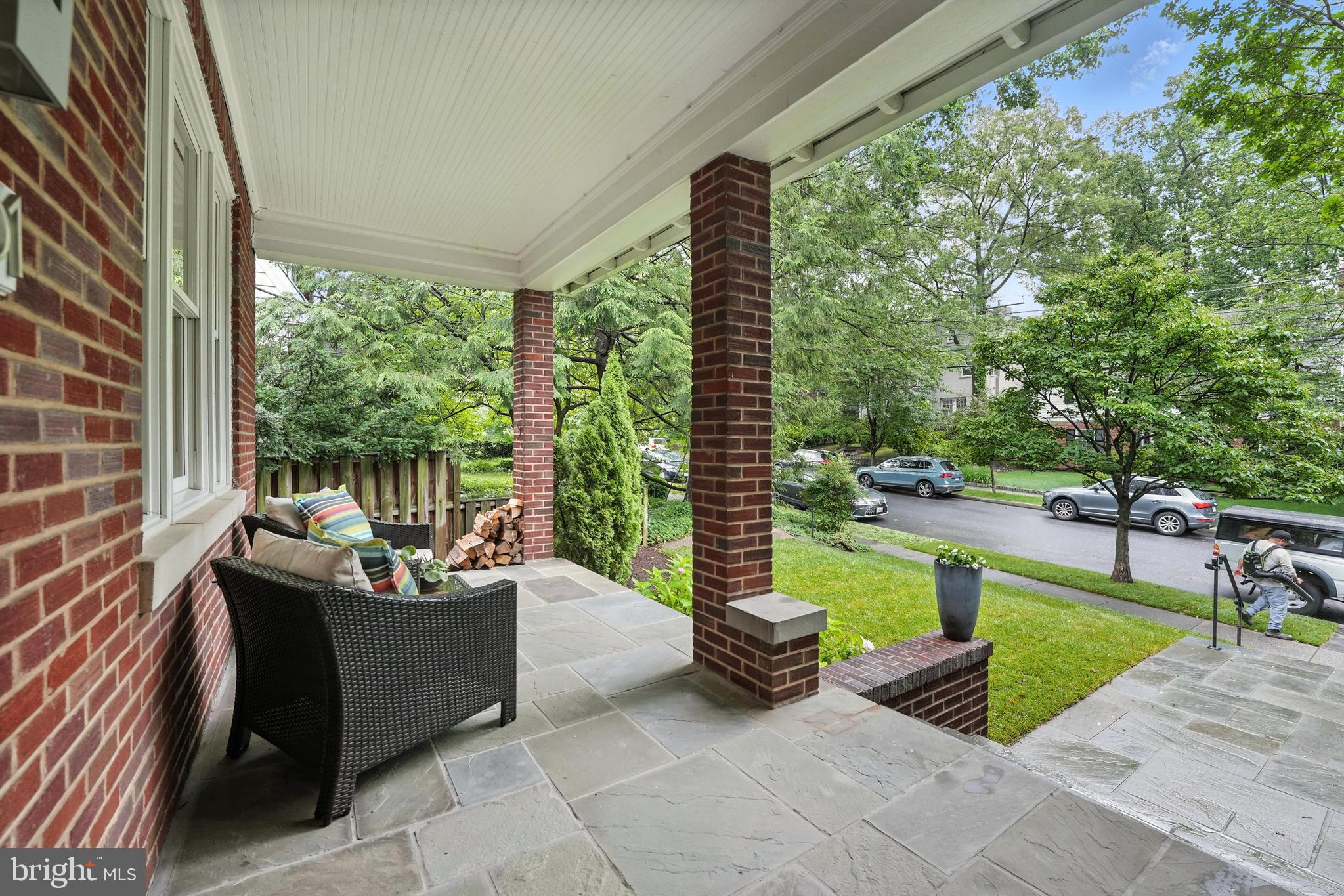3831 FULTON STREET NW
