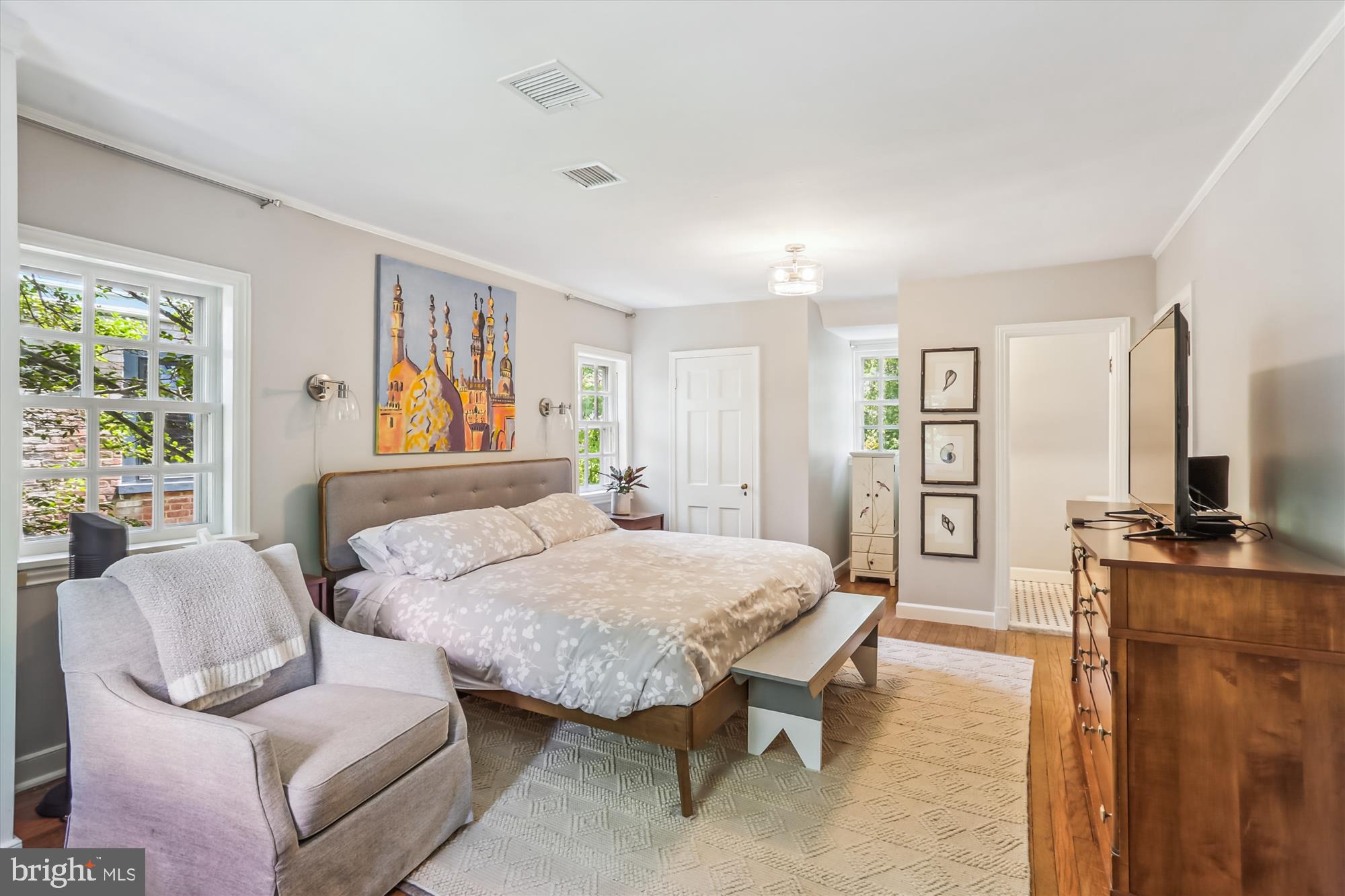 3331 QUESADA STREET NW