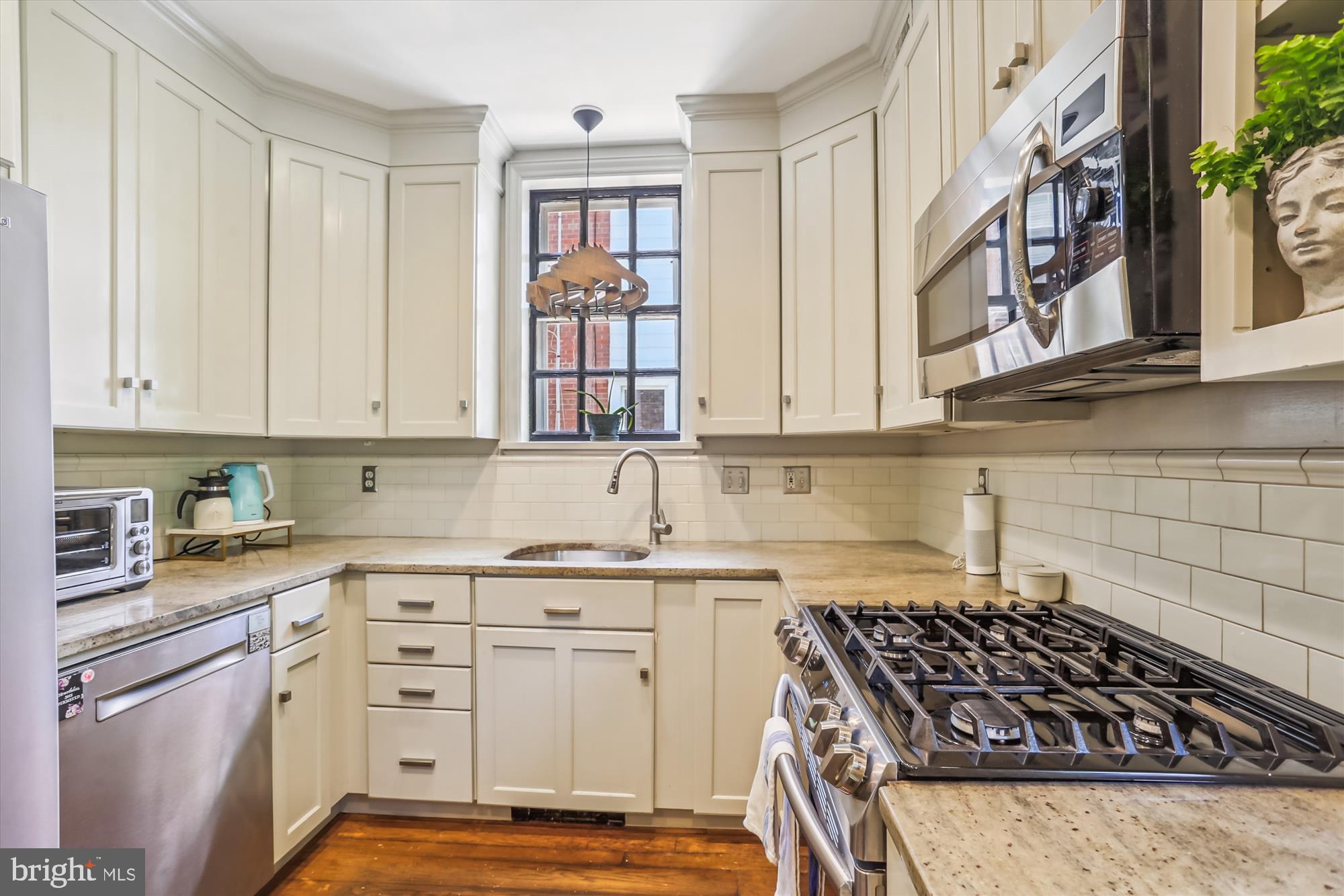 3331 QUESADA STREET NW