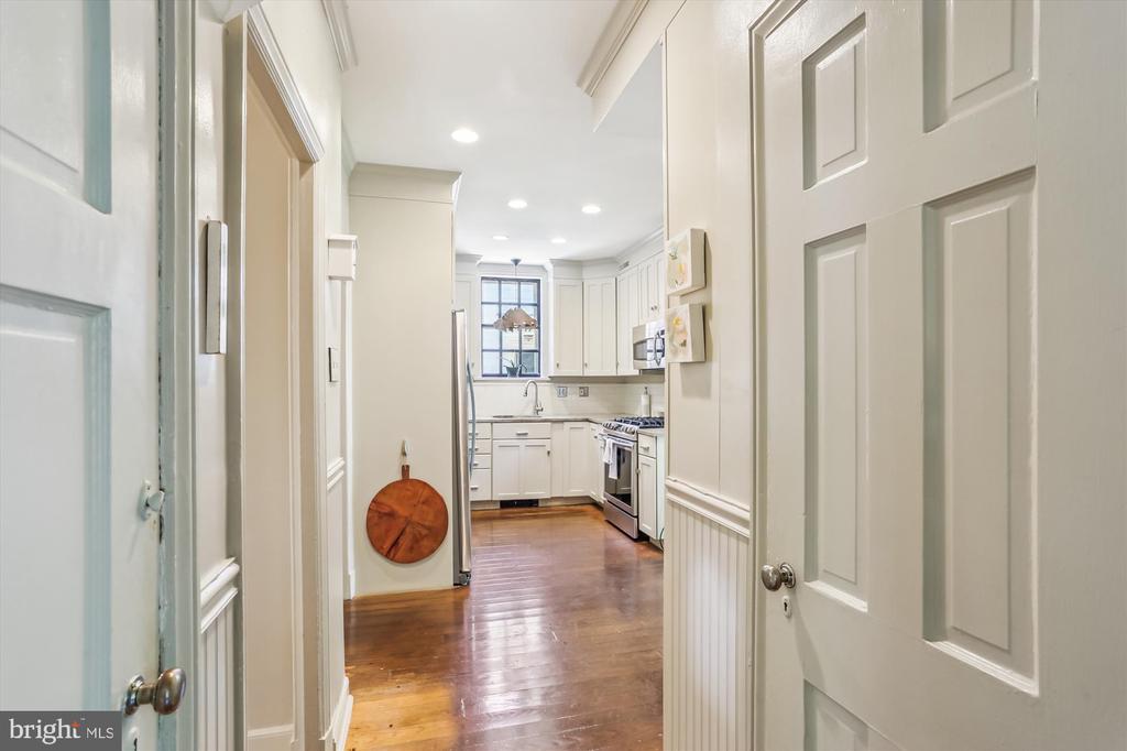 3331 QUESADA STREET NW