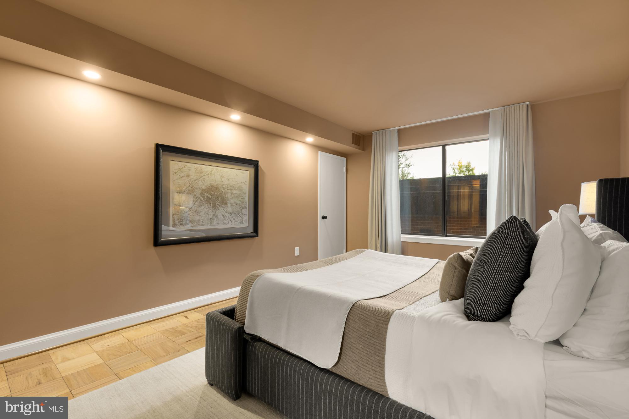 3101 NEW MEXICO AVENUE NW 228