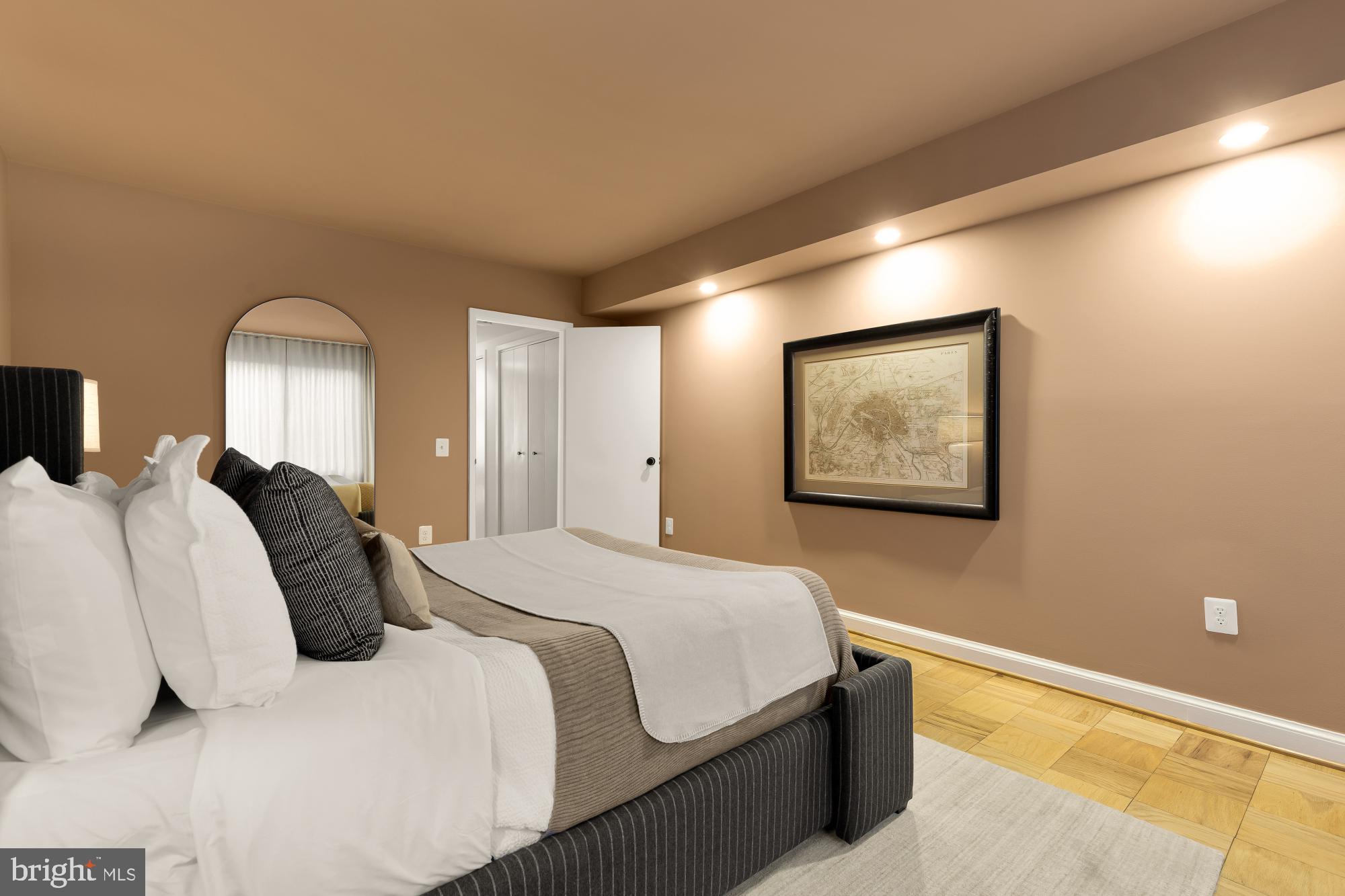 3101 NEW MEXICO AVENUE NW 228