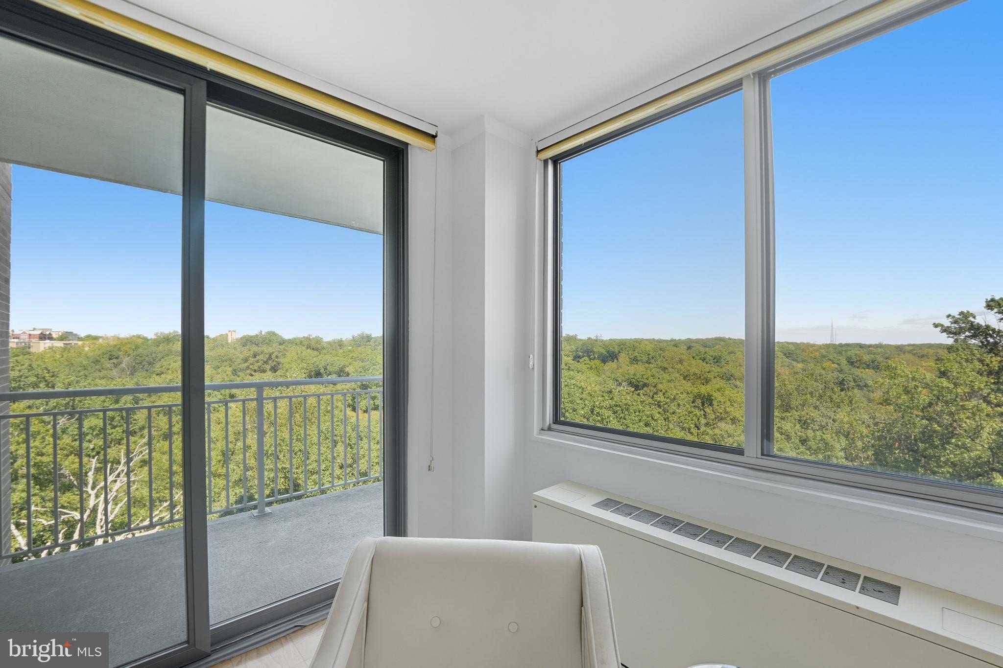 3001 VEAZEY TERRACE NW 1102