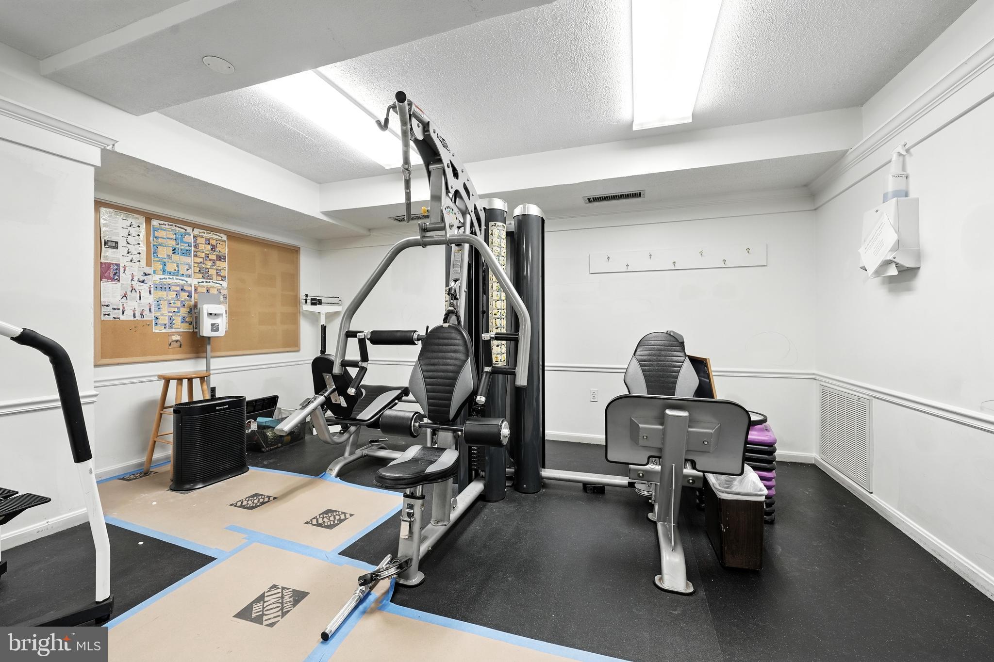 3001 VEAZEY TERRACE NW 1102