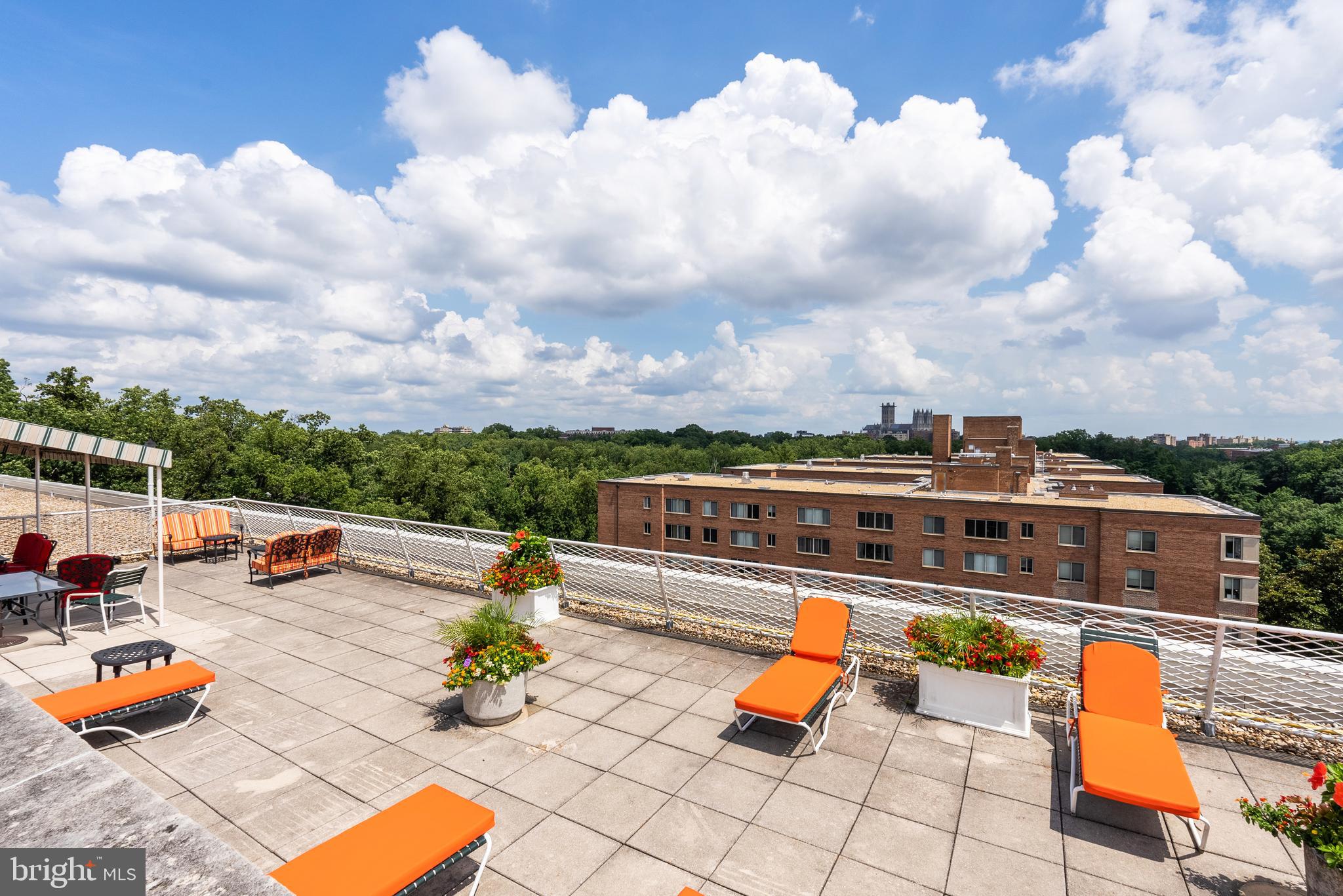 4301 MASSACHUSETTS AVENUE NW 2013
