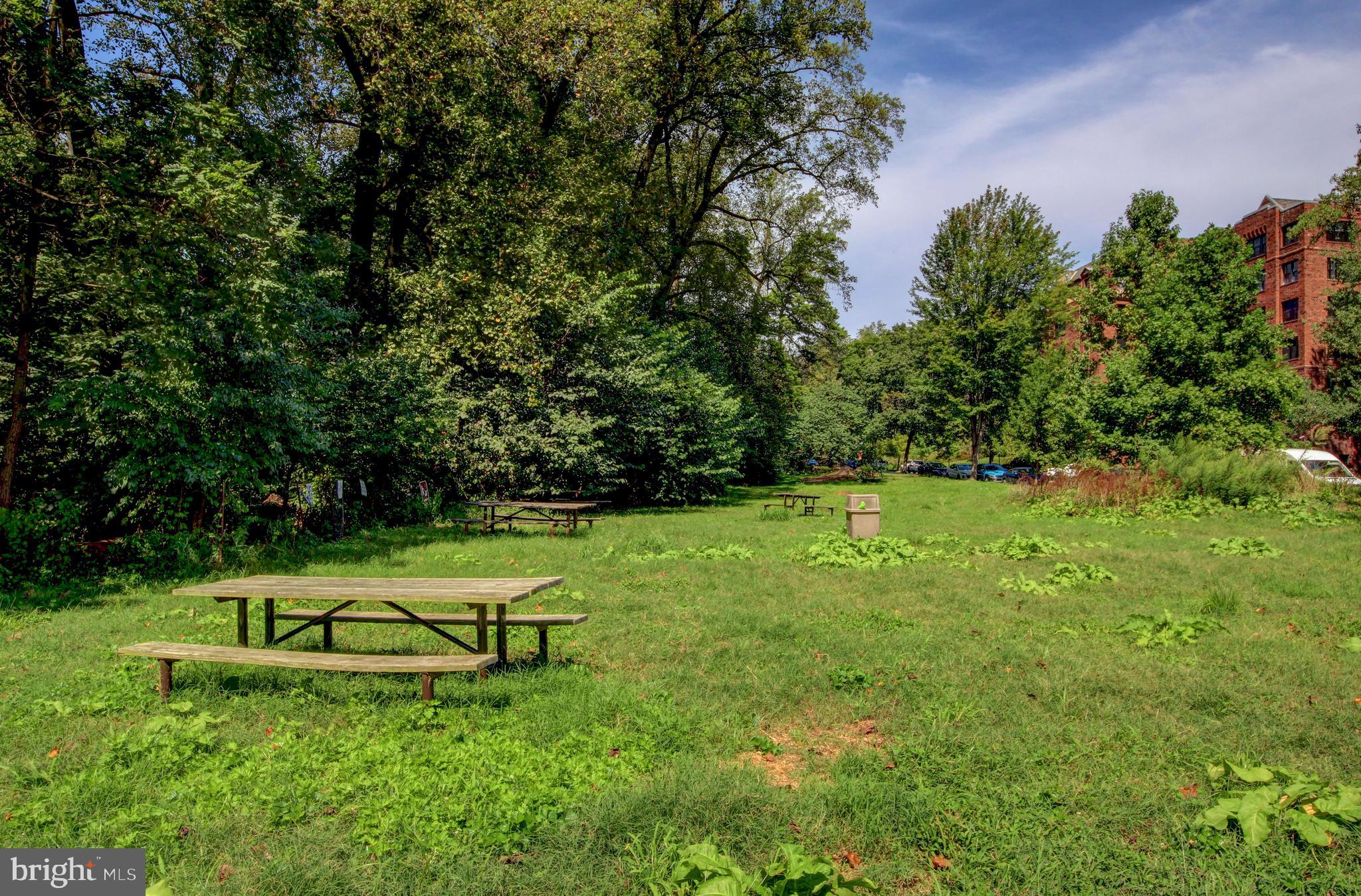 3031 SEDGWICK STREET NW 102-E