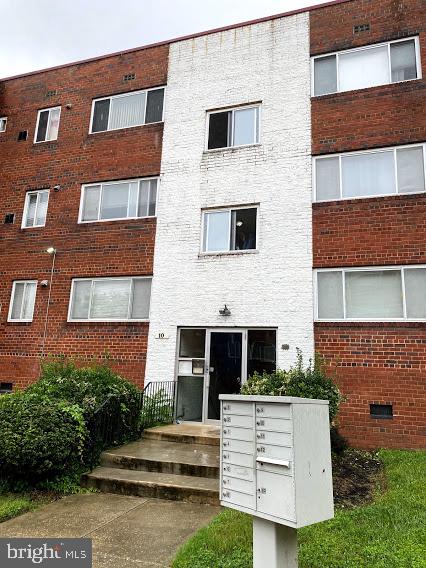 12 HALLEY PLACE SE 101