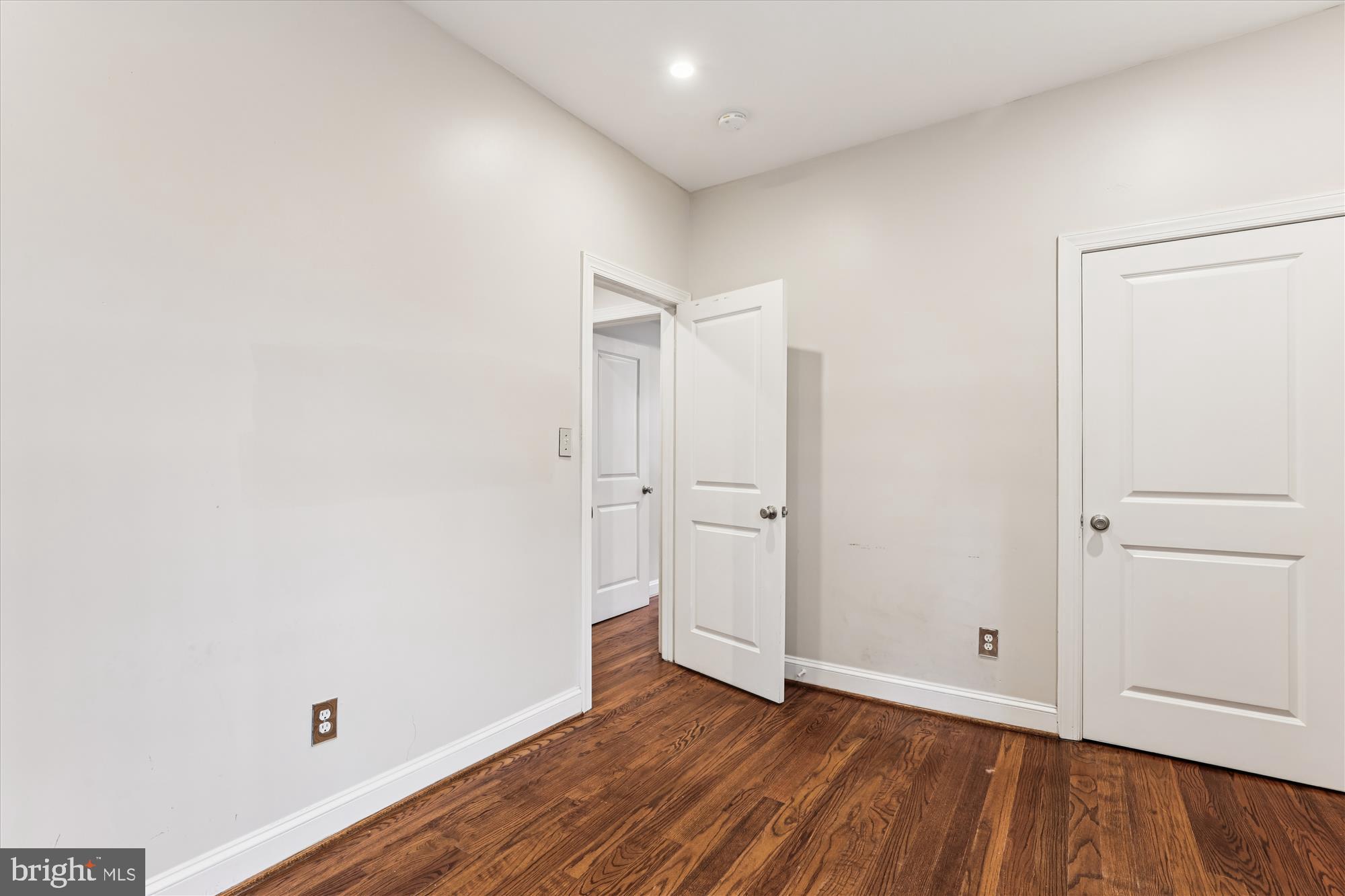 1116 C STREET NE 101