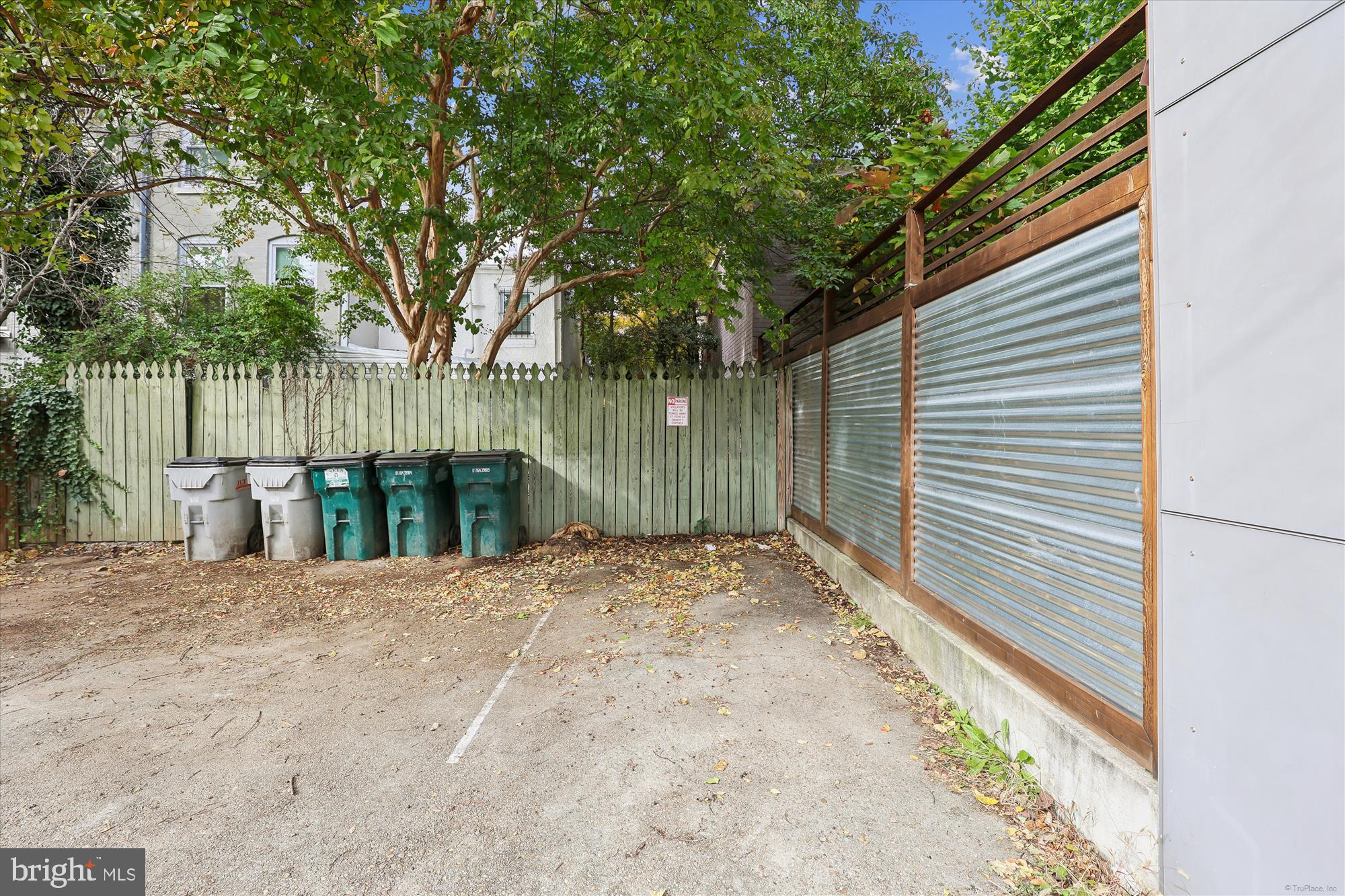 1116 C STREET NE 101