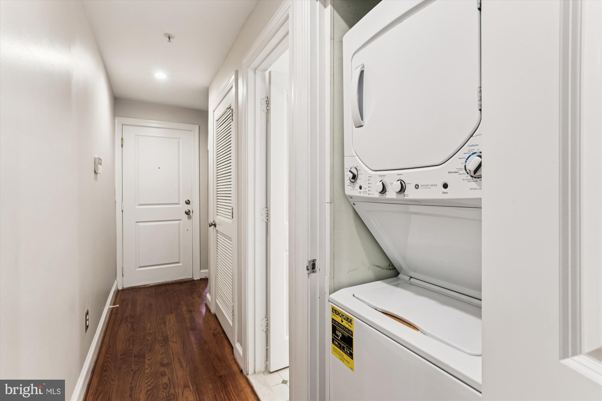 1116 C STREET NE 101