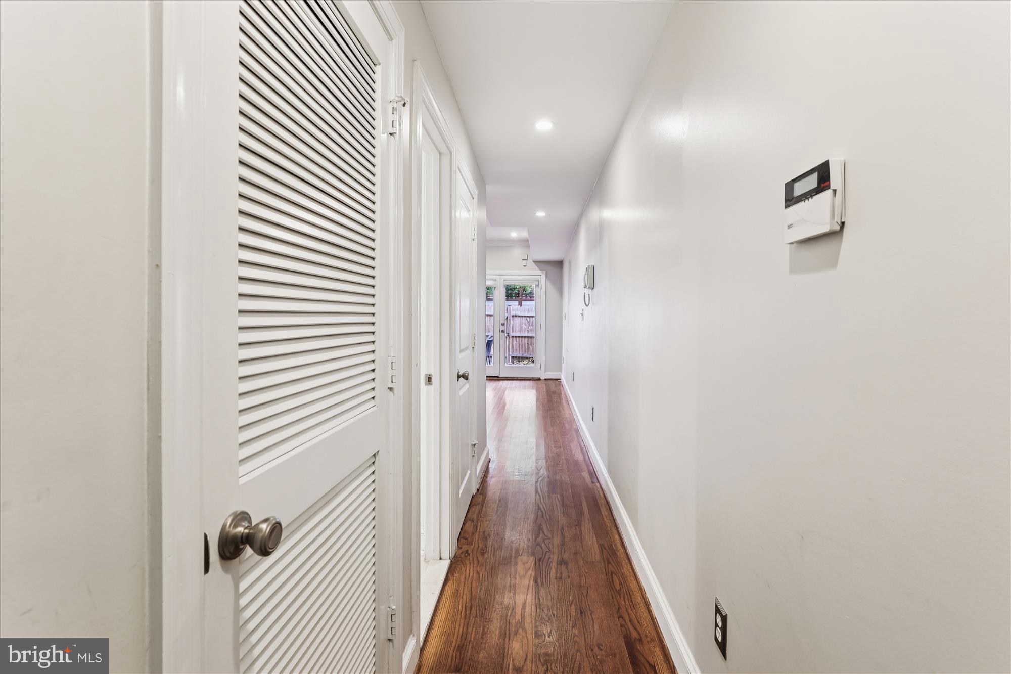 1116 C STREET NE 101