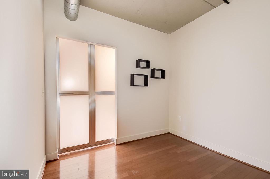 2125 14TH STREET NW 425