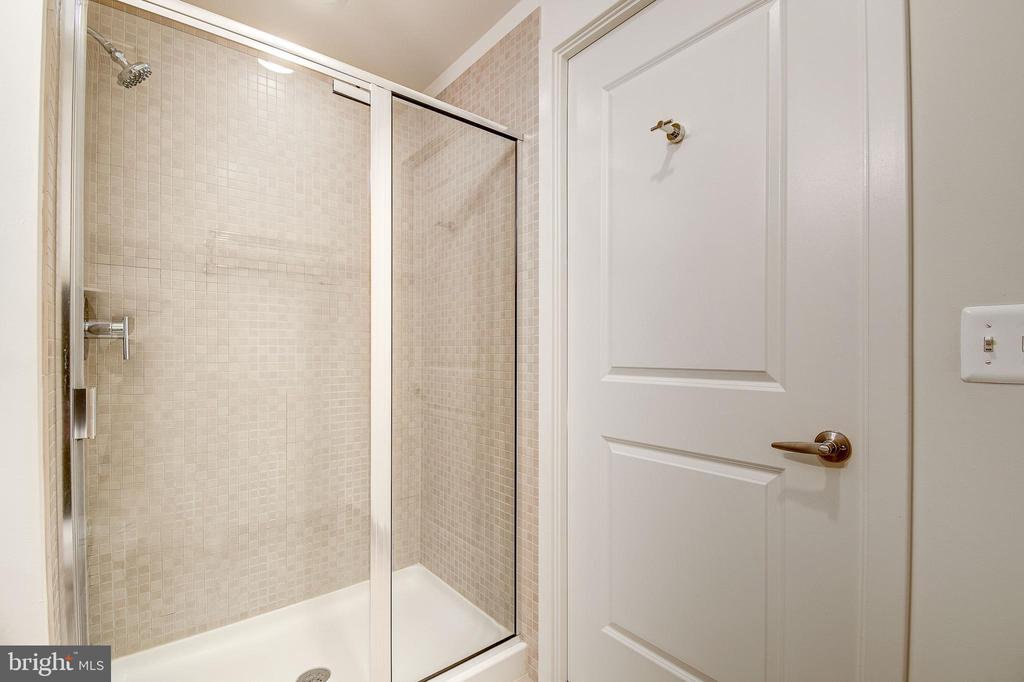 2125 14TH STREET NW 425