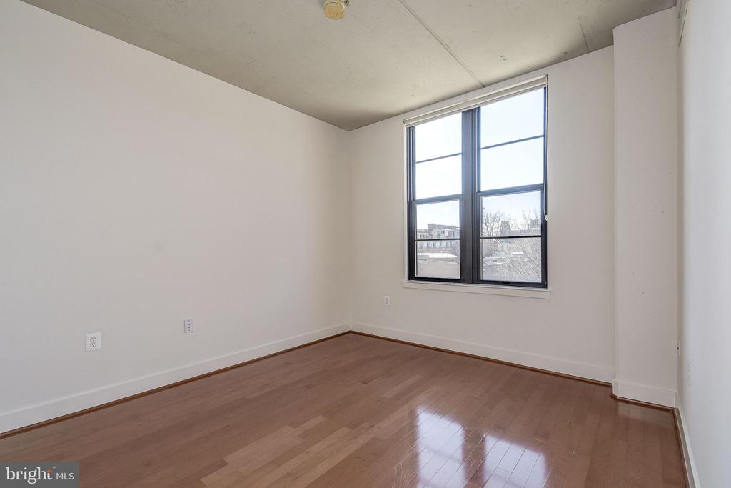 2125 14TH STREET NW 425