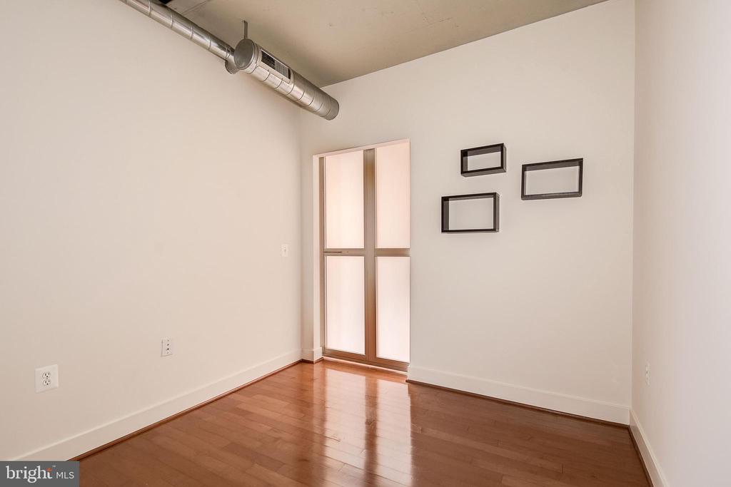 2125 14TH STREET NW 425
