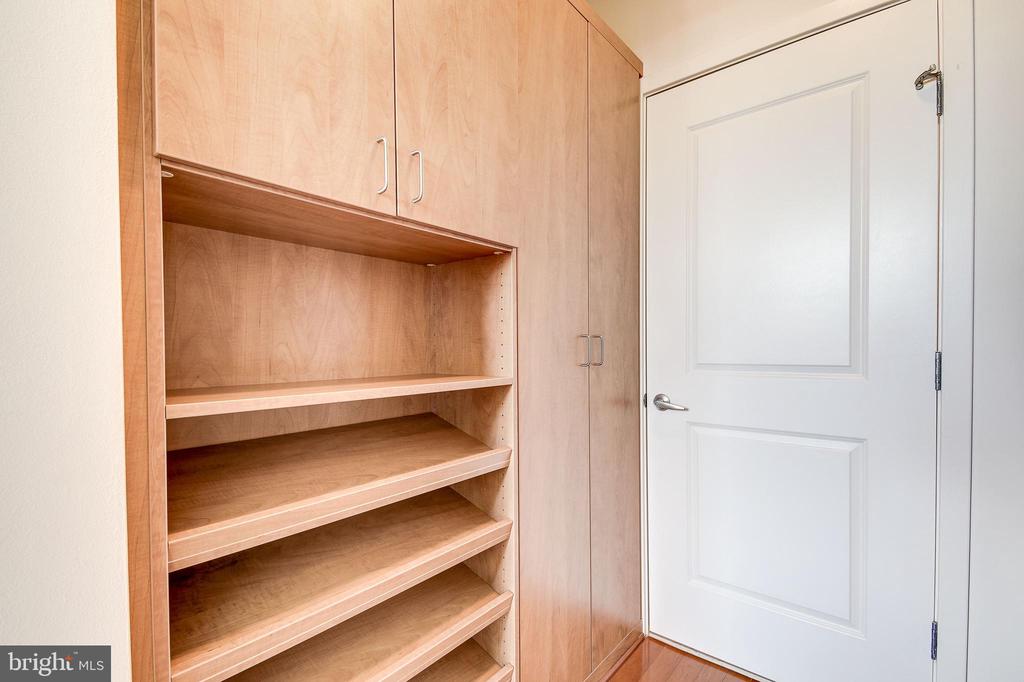 2125 14TH STREET NW 425